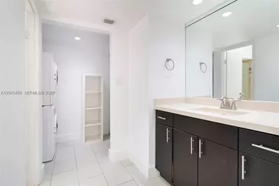 8124 SW 87th Ter, Miami, FL 33143 - Photo 5
