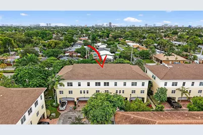 704 SW 1st Ave, Pompano Beach, FL 33060 - Photo 77