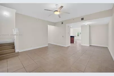 704 SW 1st Ave, Pompano Beach, FL 33060 - Photo 9