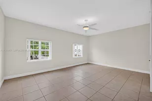 704 SW 1st Ave, Pompano Beach, FL 33060 - Photo 17