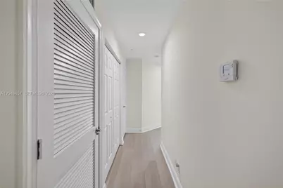 704 SW 1st Ave, Pompano Beach, FL 33060 - Photo 29