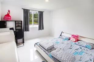 10950 NW 82nd St, Doral, FL 33178 - Photo 21