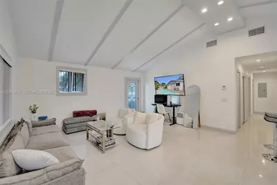 4541 SW 26th Ter #0, Dania Beach, FL 33312 - Photo 11