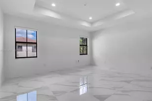 8850 NW 99th Path, Doral, FL 33178 - Photo 23
