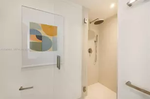 6799 Collins Ave, Miami Beach, FL 33141 - Photo 17