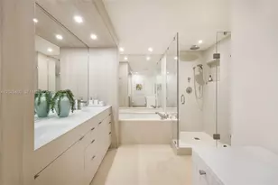 6799 Collins Ave, Miami Beach, FL 33141 - Photo 21