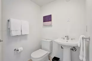 4401 Collins Ave, Miami Beach, FL 33140 - Photo 35
