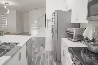 25540 SW 108th Ct, Homestead, FL 33032 - Photo 7