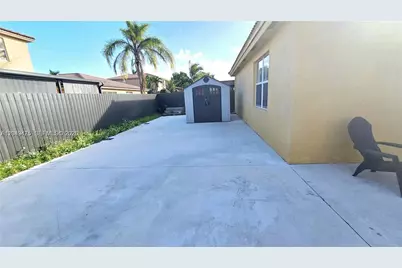 2105 NE 40th Ave, Homestead, FL 33033 - Photo 45