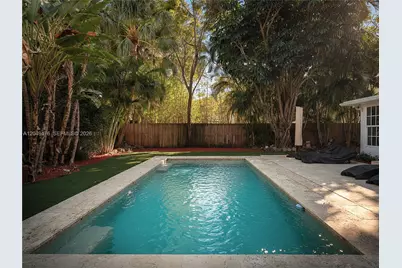5835 La Gorce Dr, Miami Beach, FL 33140 - Photo 3