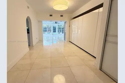 5835 La Gorce Dr, Miami Beach, FL 33140 - Photo 7