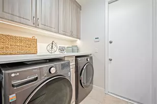 15973 SW 4th St, Pembroke Pines, FL 33027 - Photo 29