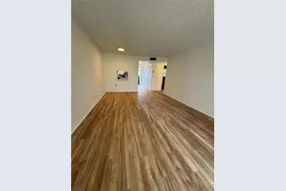 8500 Sunrise Lakes Blvd #103, Sunrise, FL 33322 - Photo 1