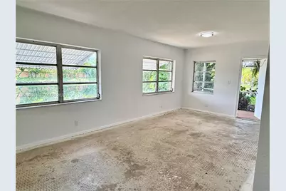 7008 NW 89th Ave, Tamarac, FL 33321 - Photo 9
