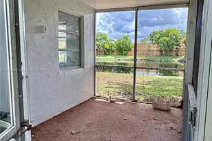 7008 NW 89th Ave, Tamarac, FL 33321 - Photo 13