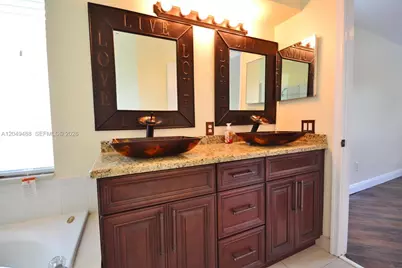 17569 N 89th Pl N, Loxahatchee, FL 33470 - Photo 21
