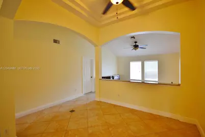 17569 N 89th Pl N, Loxahatchee, FL 33470 - Photo 11