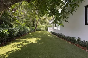 6835 Camarin St, Coral Gables, FL 33146 - Photo 15