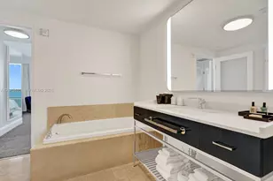 4401 Collins Ave, Miami Beach, FL 33140 - Photo 35