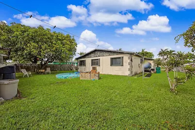 735 NW 8th Ct, Florida City, FL 33034 - Photo 19