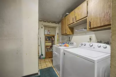 735 NW 8th Ct, Florida City, FL 33034 - Photo 17