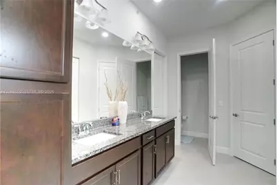 5770 Bristlecone Commoms, Westlake, FL 33470 - Photo 21