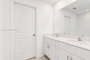 17809 Belforte CT, North Fort Myers, FL 33917 - Photo 11
