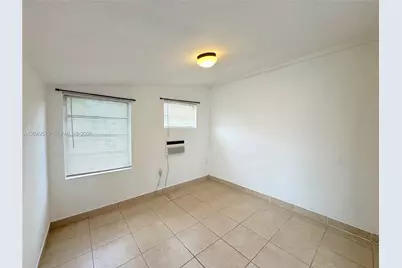 2461 NW 5th St #C, Miami, FL 33125 - Photo 3