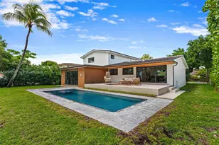 19731 NE 24th Ave, Miami, FL 33180 - Photo 39