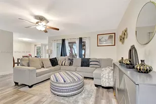 2445 NW 33rd St, Oakland Park, FL 33309 - Photo 5