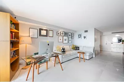 2333 Brickell Ave #1909, Miami, FL 33129 - Photo 9