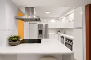 2333 Brickell Ave, Miami, FL 33129 - Photo 7