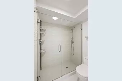 2333 Brickell Ave #1909, Miami, FL 33129 - Photo 11