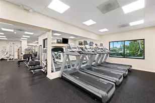2333 Brickell Ave, Miami, FL 33129 - Photo 19