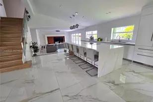 11310 NW 61st St, Doral, FL 33178 - Photo 17