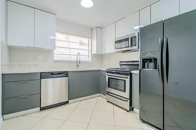 3265 Virginia St #15, Miami, FL 33133 - Photo 7