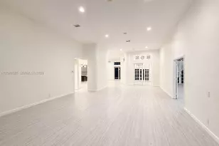 2616 Oakbrook Ct, Weston, FL 33332 - Photo 7