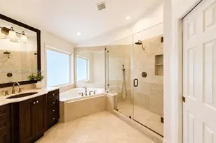 2616 Oakbrook Ct, Weston, FL 33332 - Photo 11