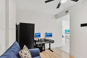 55 Merrick Wy, Coral Gables, FL 33134 - Photo 27