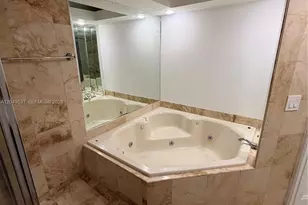 2201 Brickell Ave, Miami, FL 33129 - Photo 11