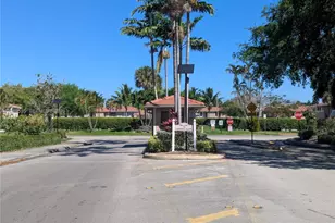 807 Twin Lakes Dr, Coral Springs, FL 33071 - Photo 19