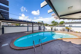 490 W 33rd Pl, Hialeah, FL 33012 - Photo 25