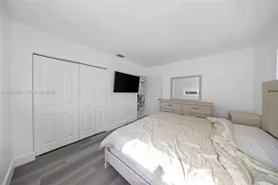 490 W 33rd Pl, Hialeah, FL 33012 - Photo 21