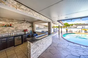 490 W 33rd Pl, Hialeah, FL 33012 - Photo 25