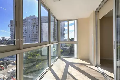 145 SE 25th Rd #502, Miami, FL 33129 - Photo 15