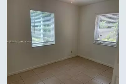 1400 NW 15th Ct, Fort Lauderdale, FL 33311 - Photo 13