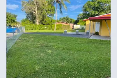 1400 NW 15th Ct, Fort Lauderdale, FL 33311 - Photo 25