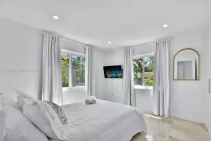 2195 SW 25th Ter, Miami, FL 33133 - Photo 41