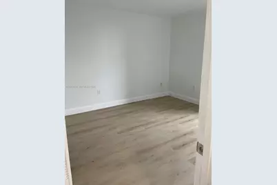 3731 N Country Club Dr #323, Aventura, FL 33180 - Photo 5