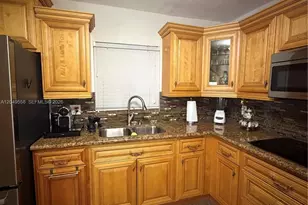 2642 Atlantic Ave, Opa-Locka, FL 33054 - Photo 7